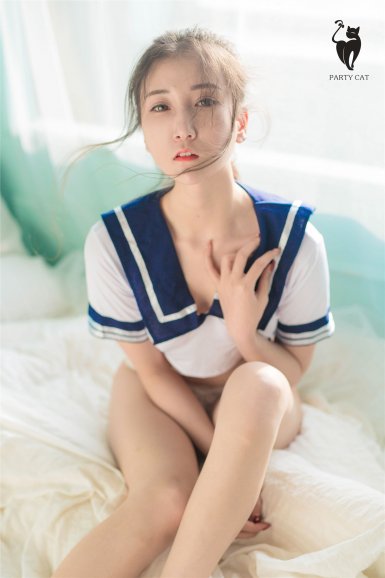 西甲第36轮:巴萨2-2皇马 梅西苏神破门C罗贝尔扳平【开云电竞平台】(图2) kaiyun电竞